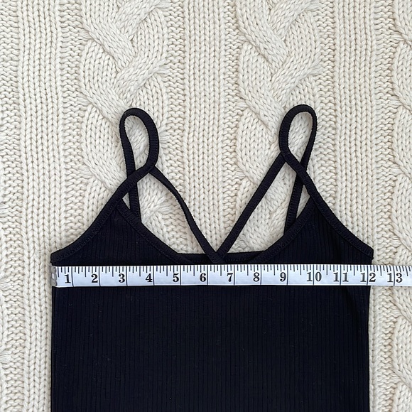(Free When Bundled) Crisscross Spaghetti Strap Black Camisole - Picture 4 of 5